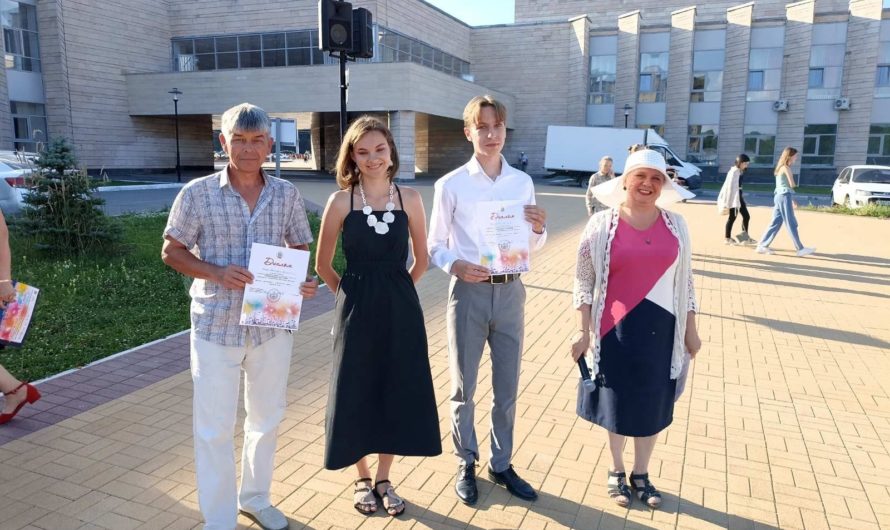 В рамках празднования Дня города Чебоксары стартовал самый масштабный фестиваль-конкурс вокального творчества «Город поющих фонтанов»